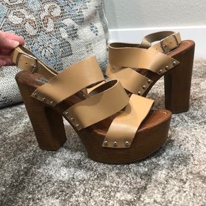 Steve Madden Platform Livvie Heel